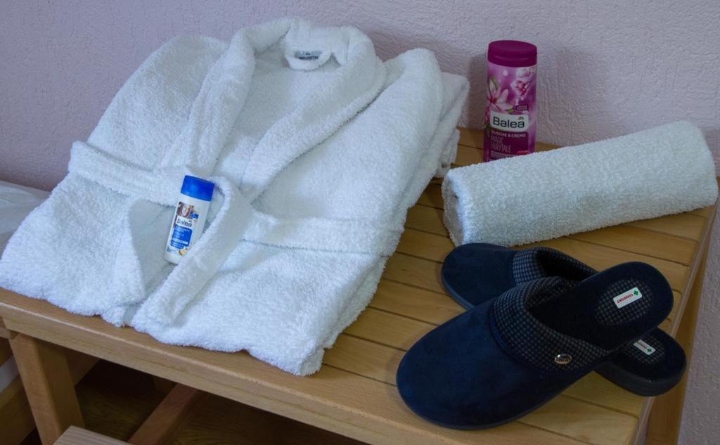 קונייץ' Grand River Apartmani & Sobe מראה חיצוני תמונה