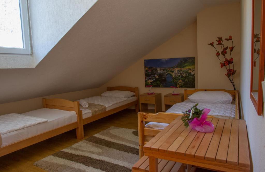 קונייץ' Grand River Apartmani & Sobe מראה חיצוני תמונה